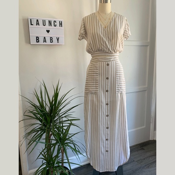 Kara maxi skirt set✨ - Picture 3 of 5